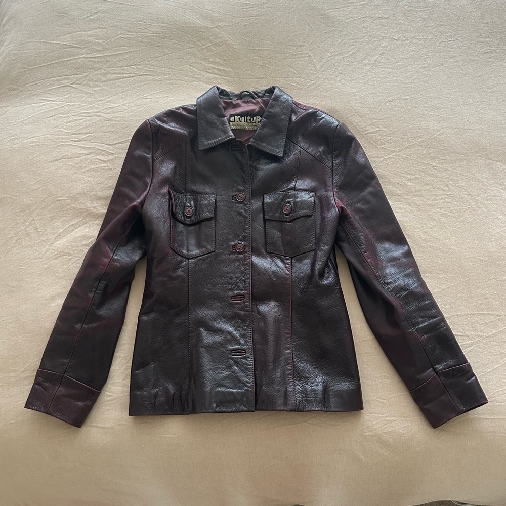 VINTAGE LEATHER JACKET